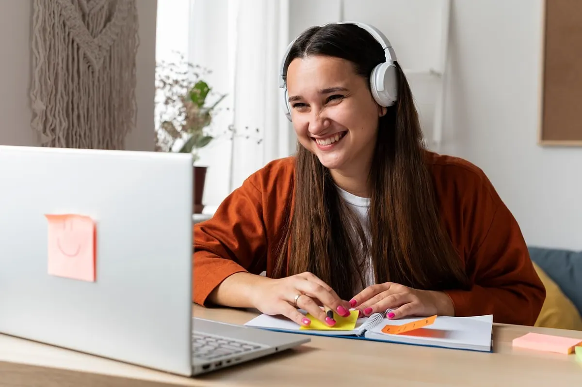 How to Write a Review Request Email That UK Book Bloggers Will Actually Answer