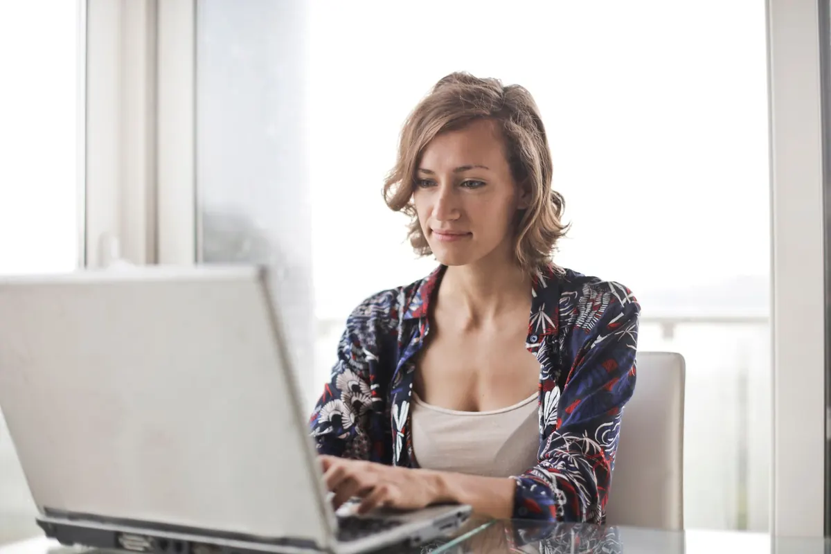 Self-Publishing in the UK: A Beginner's Checklist from Manuscript to Amazon